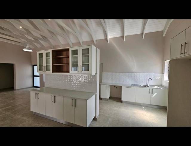 3 BEDROOM HOUSE FOR SALE IN PORT OWEN